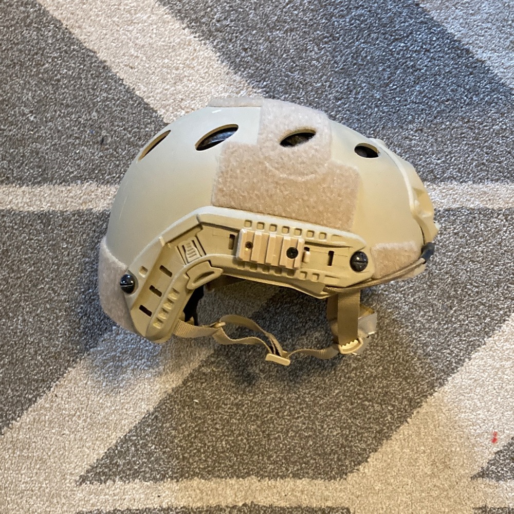 Tactical  Helmet